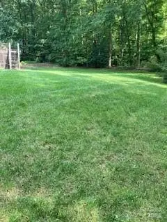 432 E Magnolia Road, North Wilkesboro, NC 28659 - Image #2