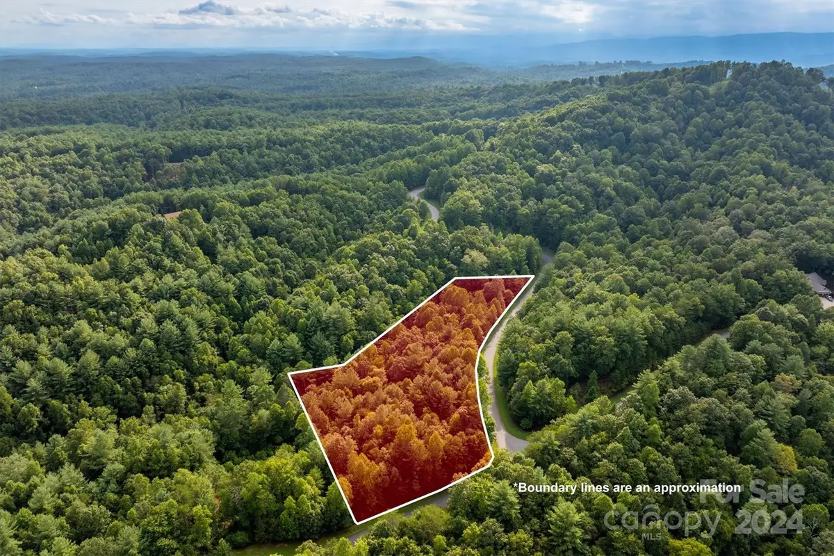 5 Round Mountain Parkway #5, Lenoir, NC 28645 - Image #1