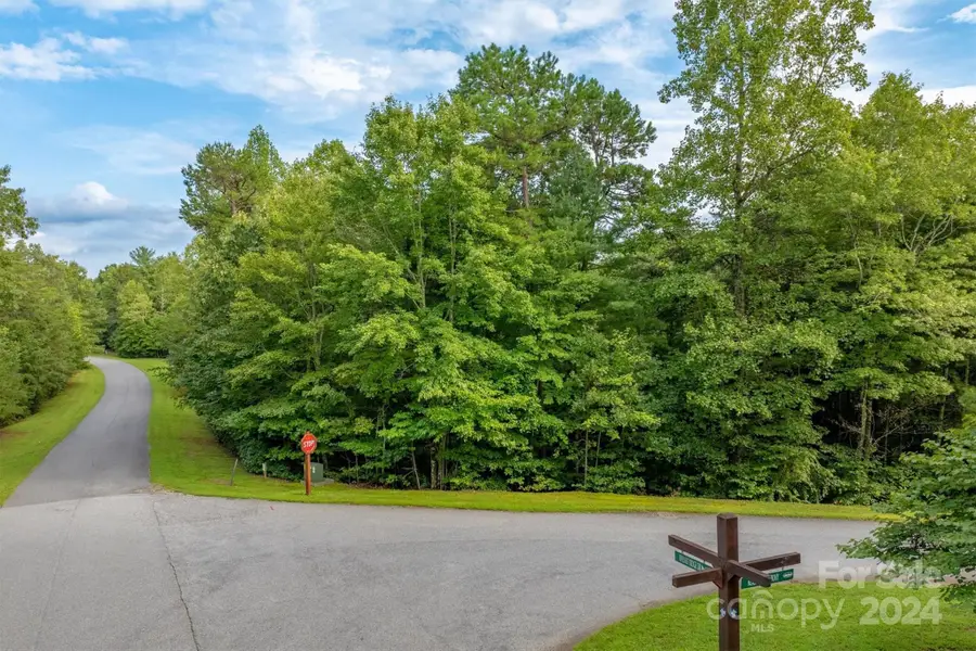 5 Round Mountain Parkway #5, Lenoir, NC 28645 - Image #2