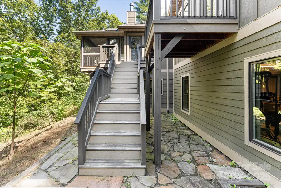 111 Eastmoor Drive, Asheville, NC 28805 - Image #2