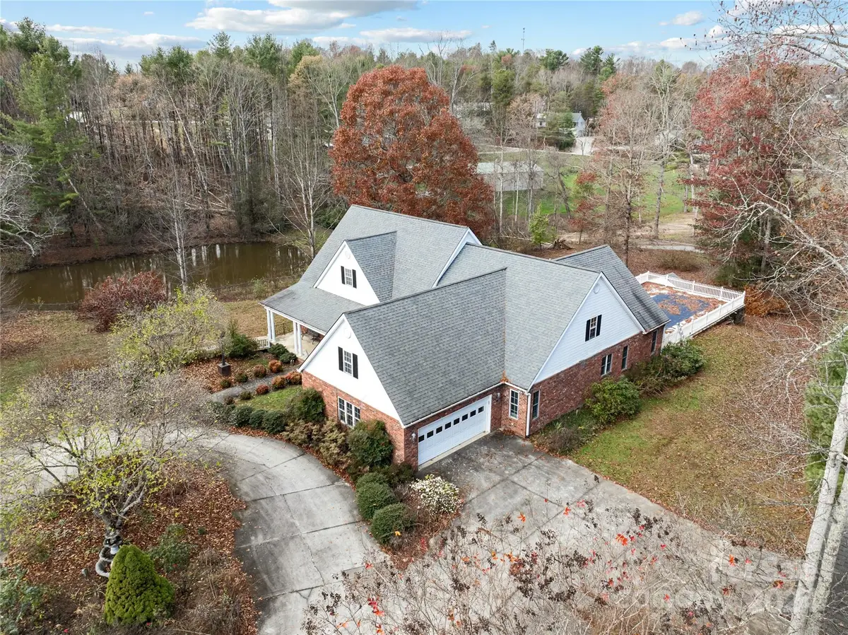 38 Southern Visions Drive, Hendersonville, NC 28792 - Image #1