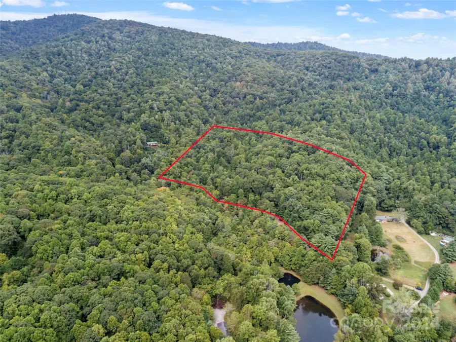 627 Pond Road, Spruce Pine, NC 28777 - Image #3