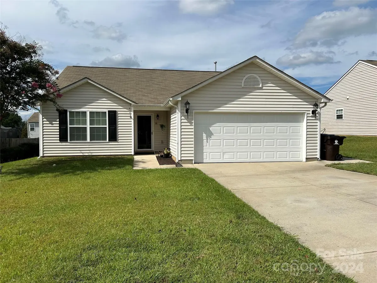 234 Palace Green Lane #195 4A, Sanford, NC 27330 - Image #1