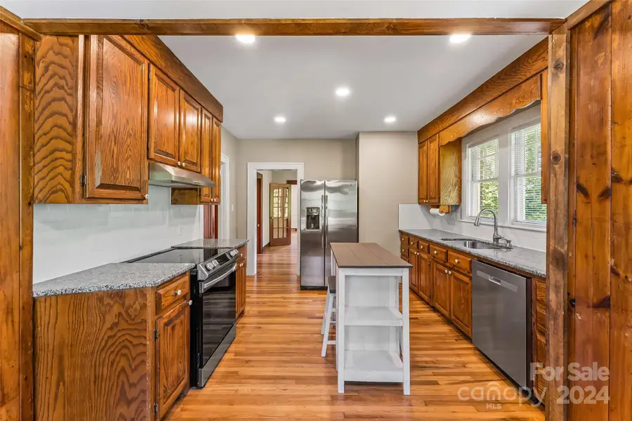 2523 Kool Park Road Ne, Hickory, NC 28601 - Image #3