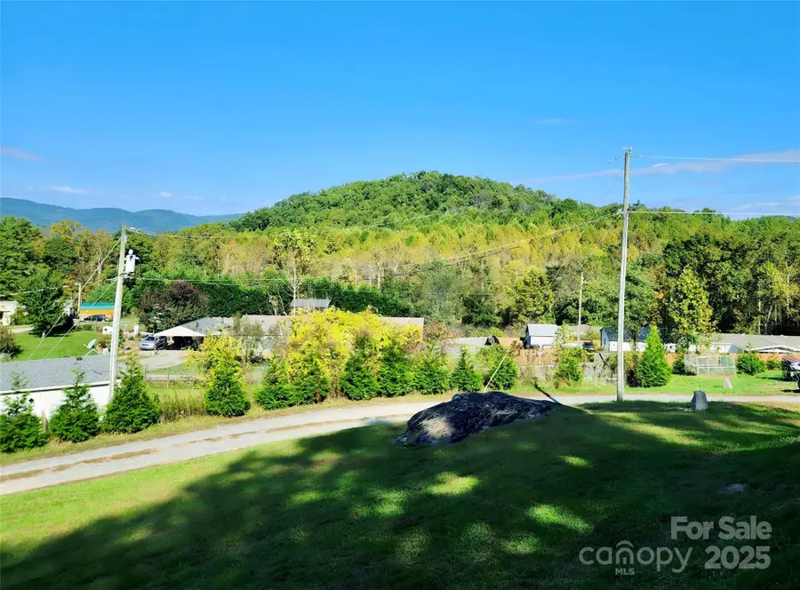 36 Whisper Mountain Road, Hendersonville, NC 28792 - Image #2