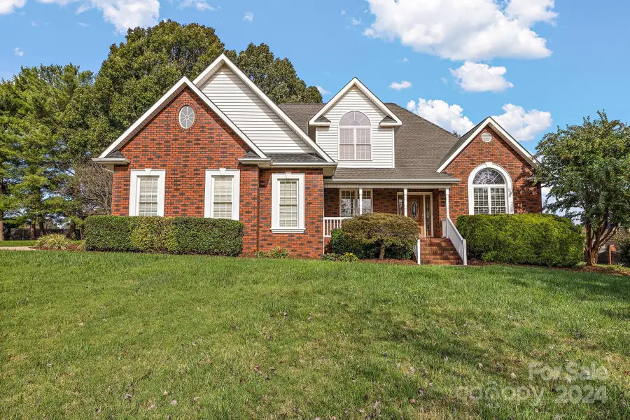 2488 Birdie Lane Ne, Conover, NC 28613 - Image #2