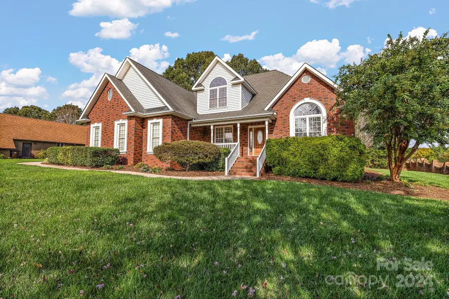 2488 Birdie Lane Ne, Conover, NC 28613 - Image #3