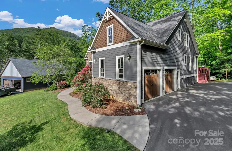 19 Angler Trail, Asheville, NC 28803 - Image #3