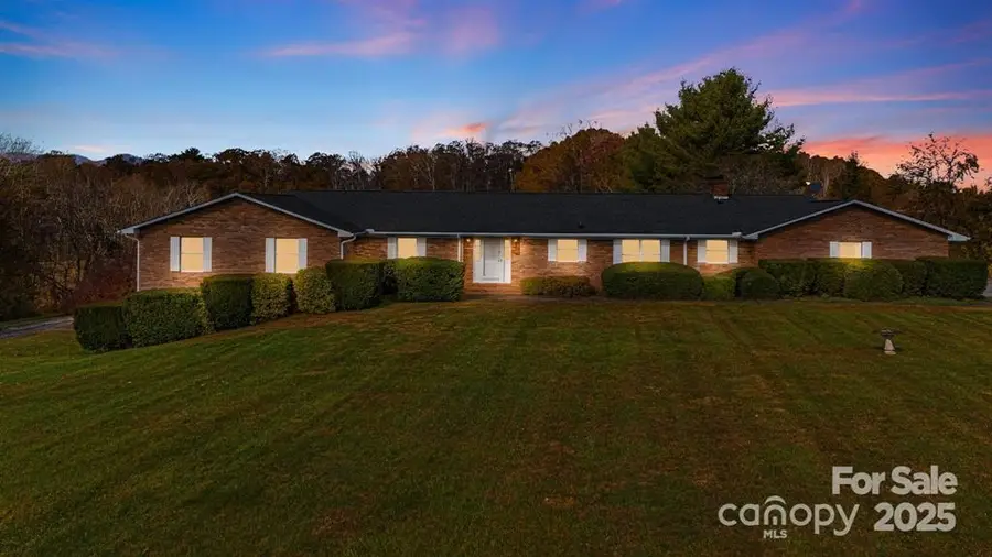 7 Brookshire Road, Leicester, NC 28748 - Image #2