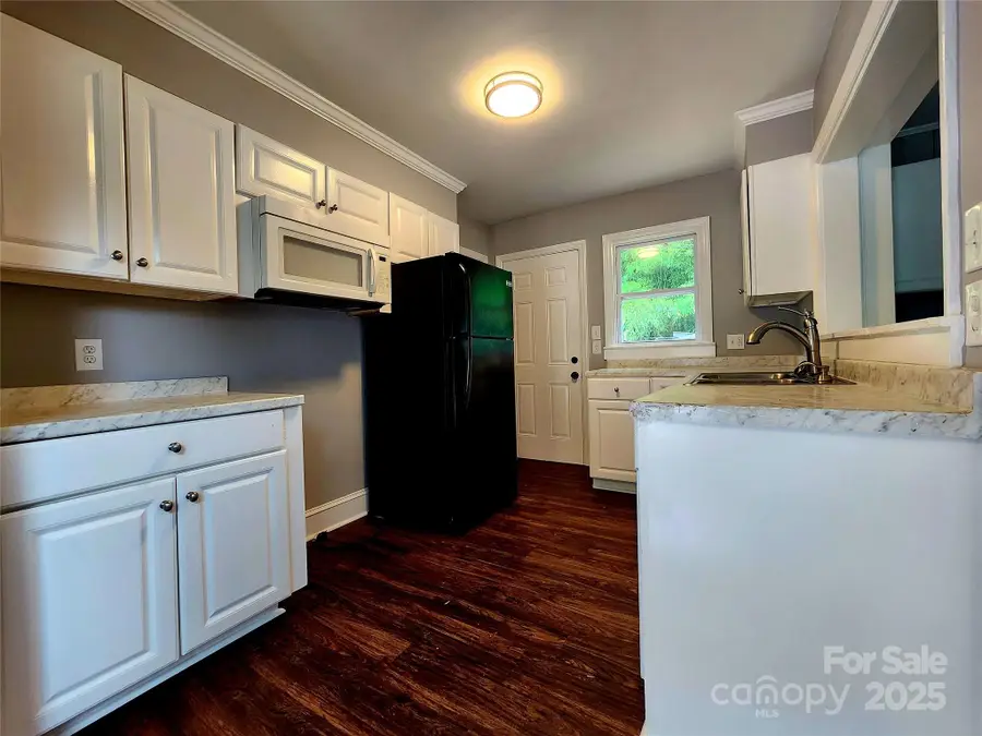 3337 Eastway Drive, Charlotte, NC 28205 - Image #2