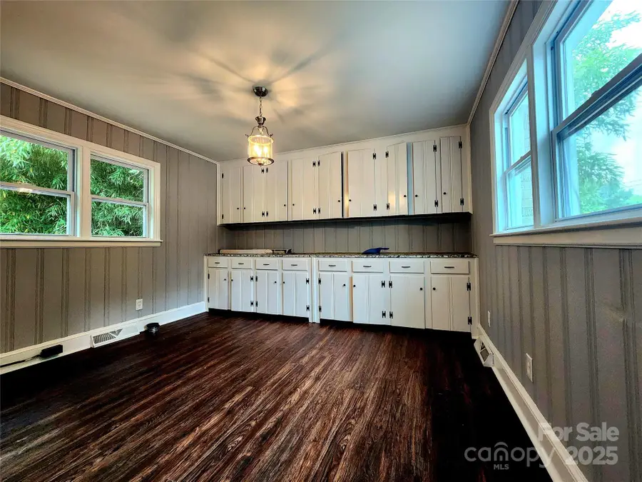 3337 Eastway Drive, Charlotte, NC 28205 - Image #3
