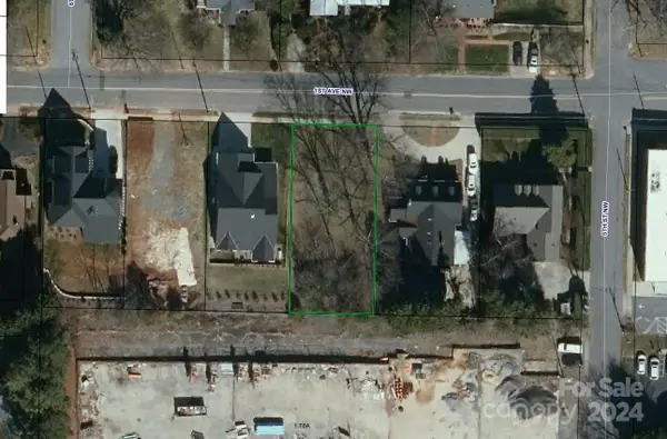 521 1st Avenue Nw, Hickory, NC 28601