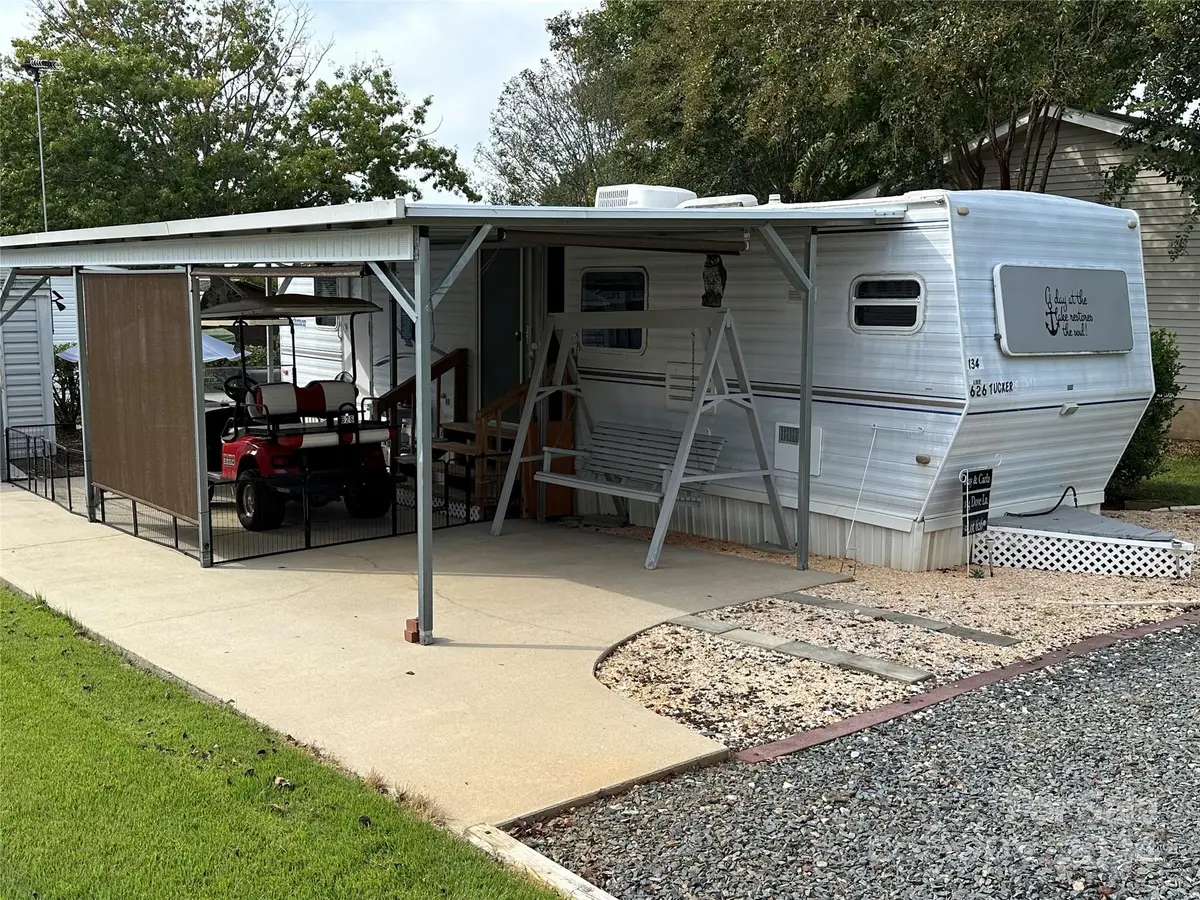 134 Dove Lane, New London, NC 28127 - Image #1