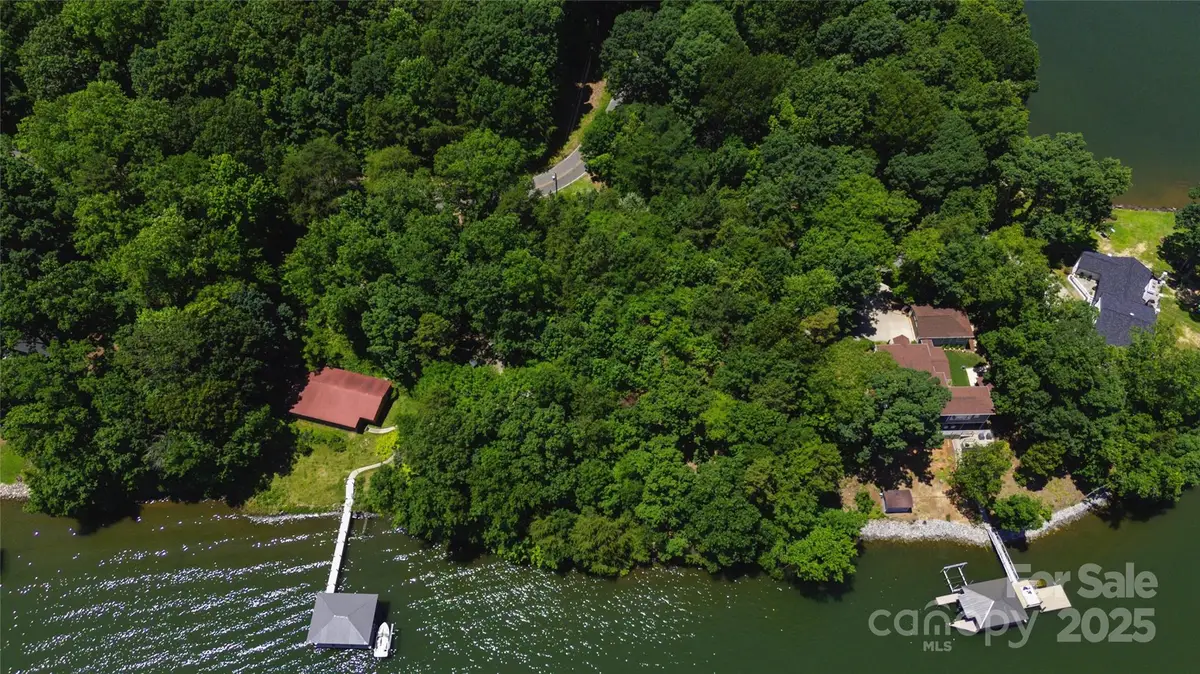 181 Asbury Circle, Mooresville, NC 28117 - Image #1