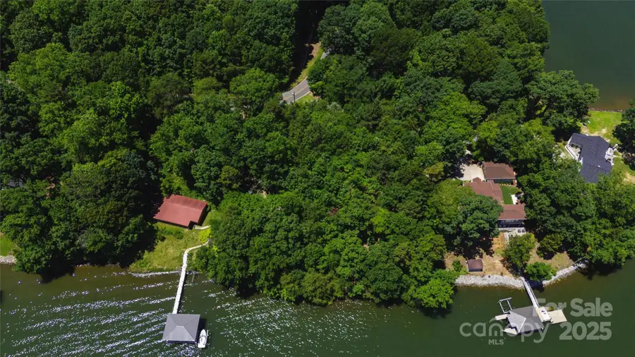 181 Asbury Circle, Mooresville, NC 28117 - Image #2