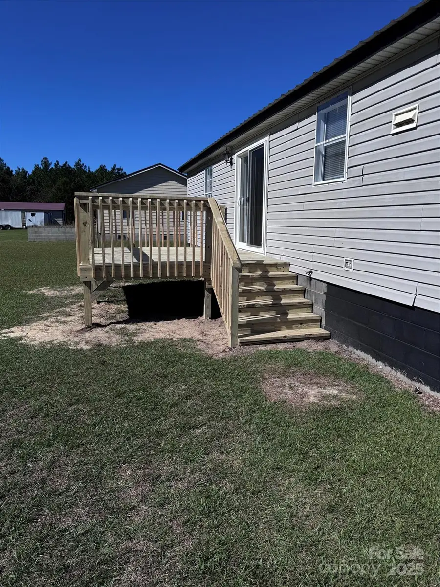 6810 Old Wire Road, Laurel Hill, NC 28351 - Image #2