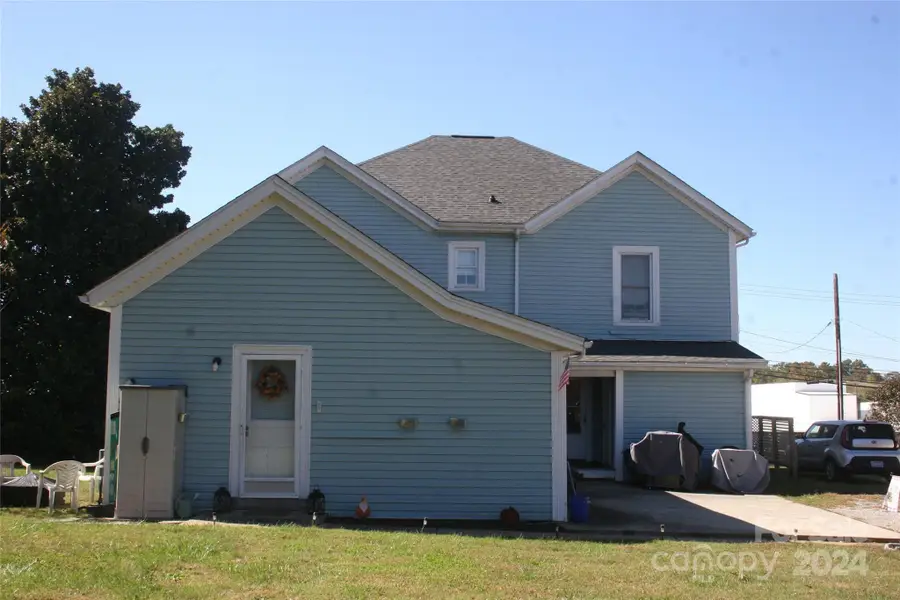 316 N Government Street, Lincolnton, NC 28092 - Image #3