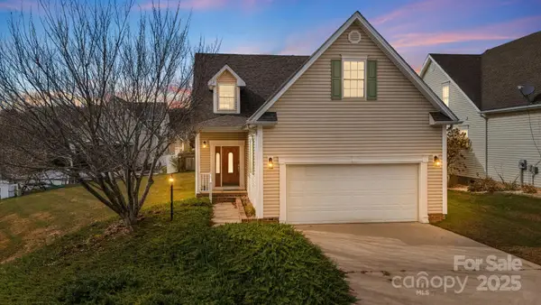 8 Sweet Gum Drive, Asheville, NC 28805