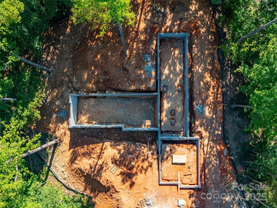 2140 Harm Creek Loop, Mill Spring, NC 28756 - Image #2