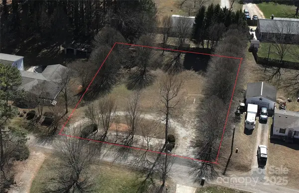 127 Pine Bluff Drive, Mooresville, NC 28117