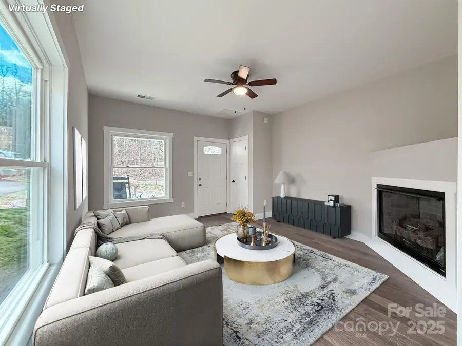 104 Northbend Drive, Asheville, NC 28804 - Image #3