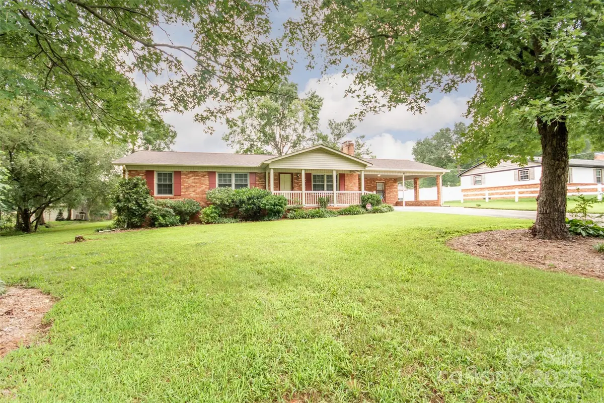 198 Dunlap Loop, Statesville, NC 28625 - Image #1