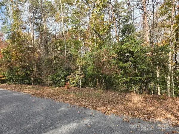 3130 Laurel Ridge Road Nw, Hickory, NC 28601