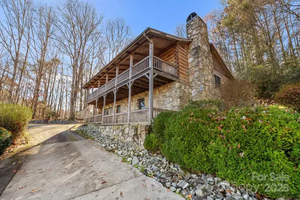 71 Blue Grass Circle, Rosman, NC 28772