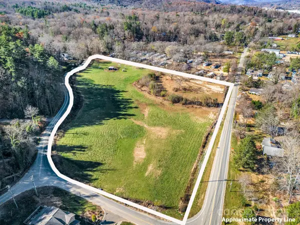 399 Blue Ridge Road, Black Mountain, NC 28711