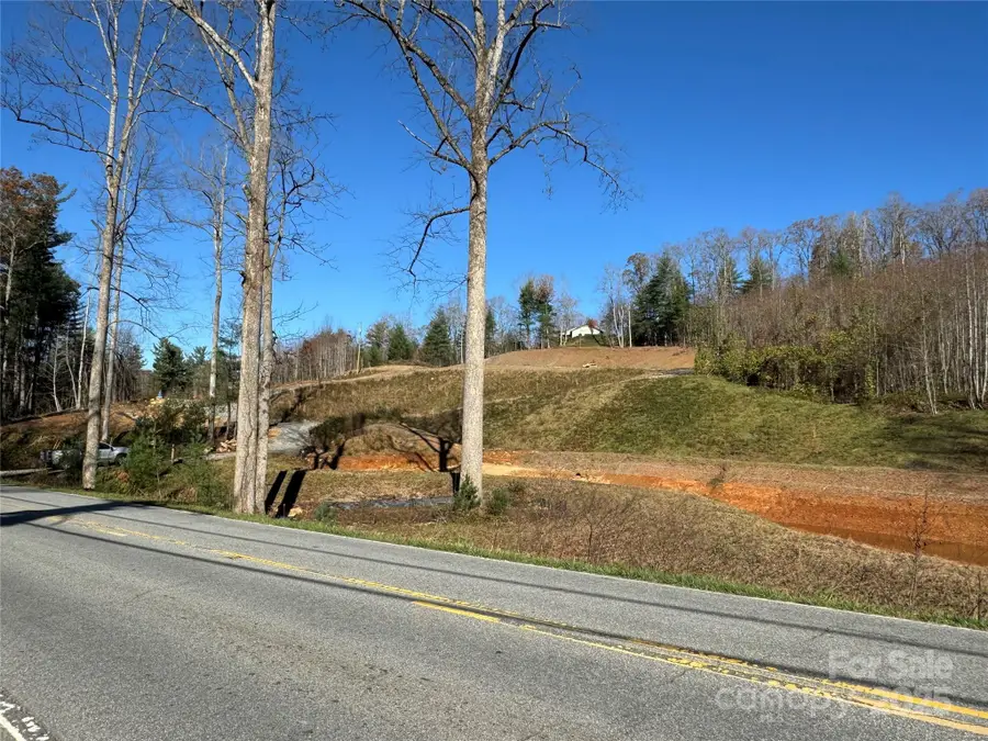 3200 Greenville Highway, Flat Rock, NC 28731 - Image #2