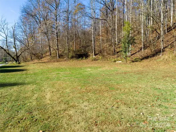 2003 Zacks Fork Road, Lenoir, NC 28645