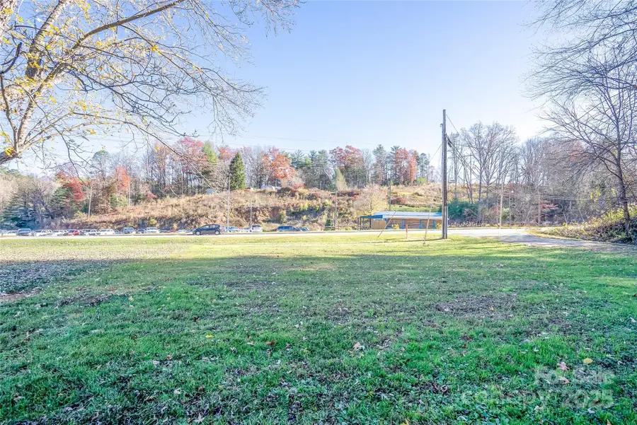 1499 Brevard Road, Asheville, NC 28806 - Image #3