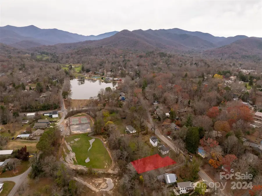 117 Cragmont Road, Black Mountain, NC 28711 - Image #2