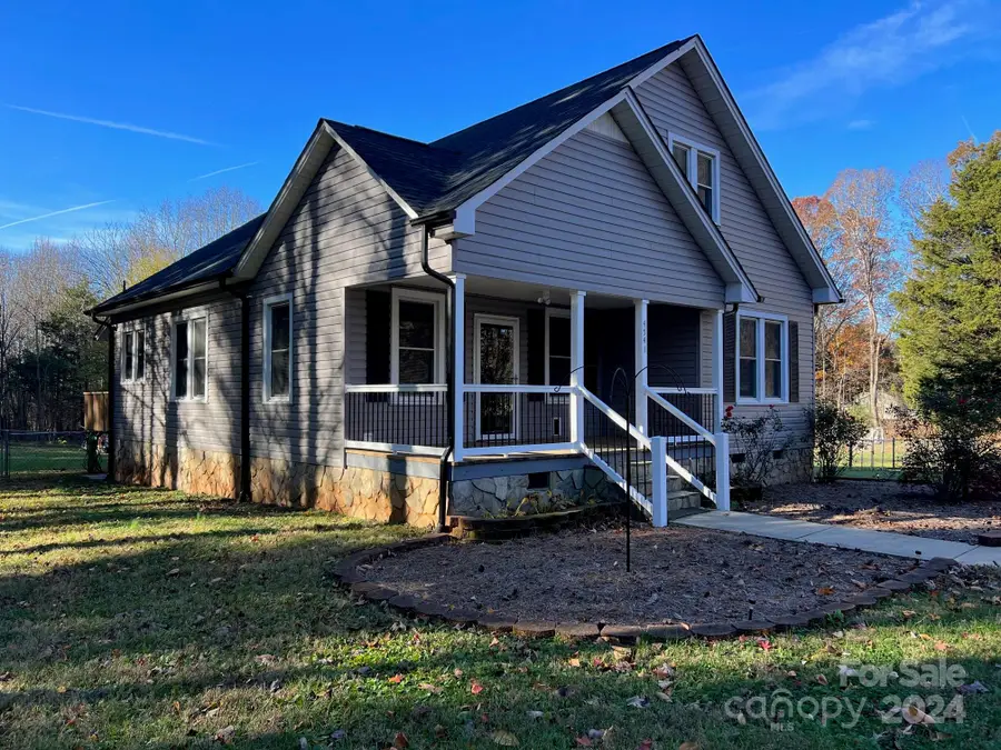 4541 Hall Dairy Road, Claremont, NC 28610 - Image #2