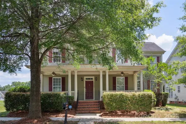 14632 Holly Springs Drive, Huntersville, NC 28078