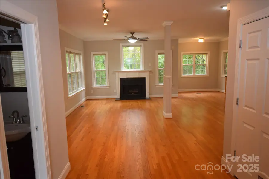 809 Pine Forest Road, Charlotte, NC 28214 - Image #2