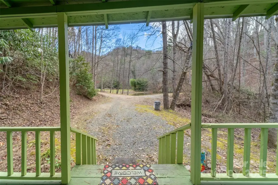 180 Valley Lane, Bryson City, NC 28713 - Image #3