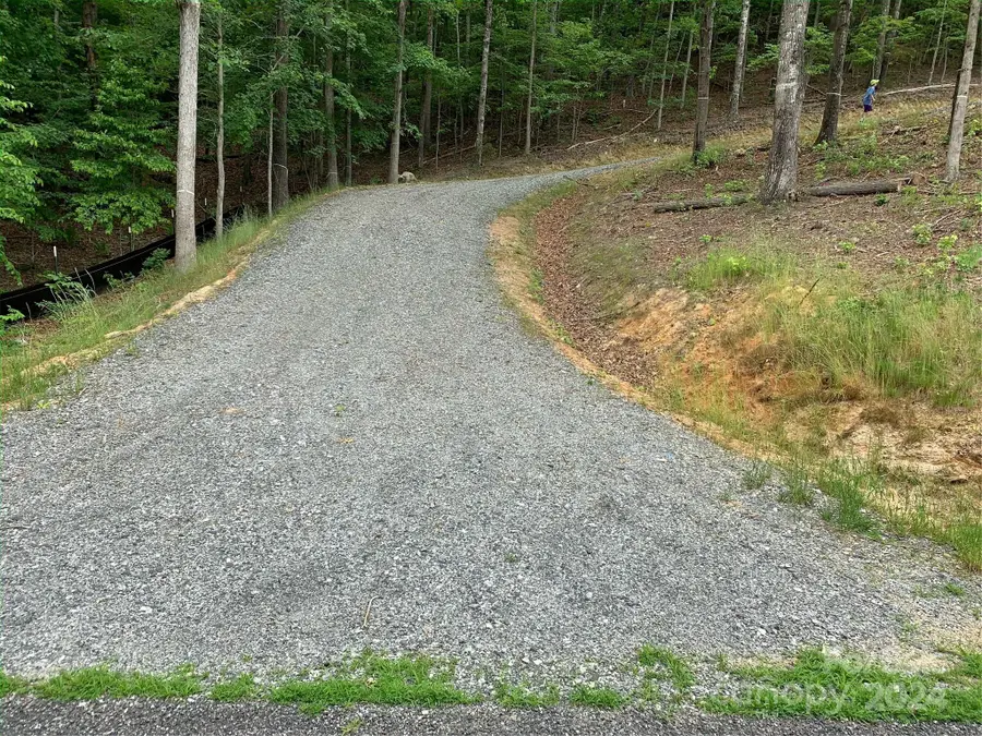 4110 French Broad Parkway #55, Marshall, NC 28753 - Image #3