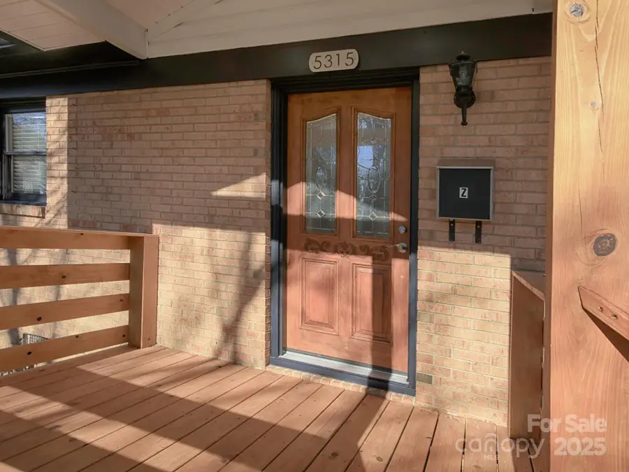 5315 Ruth Drive, Charlotte, NC 28215 - Image #3