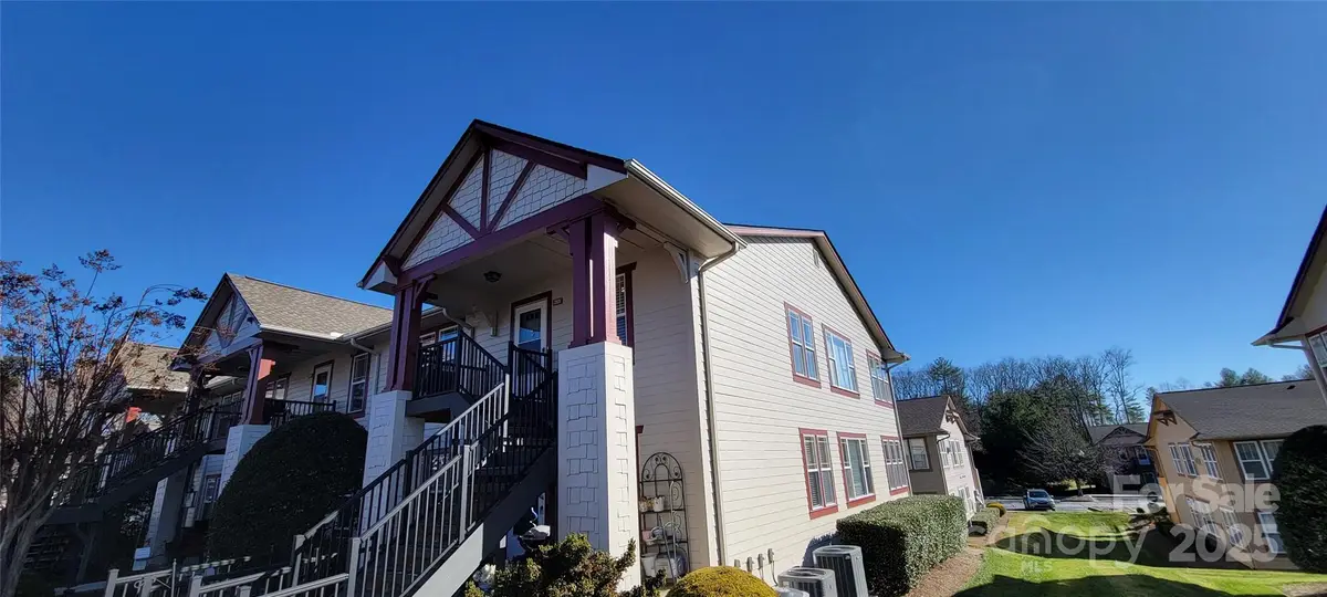 2306 Deermouse Way, Hendersonville, NC 28792 - Image #1