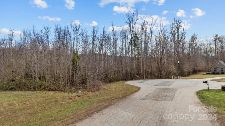 609 Copperfield Lane, Lexington, NC 27292 - Image #2