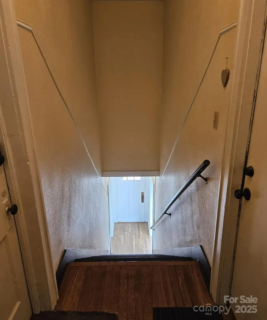 40 Coleman Avenue, Asheville, NC 28801 - Image #2