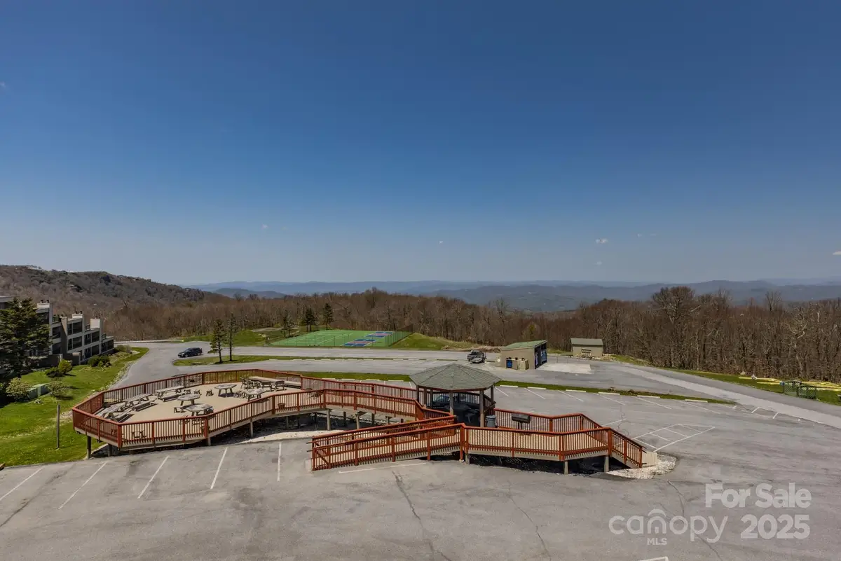 301 Pinnacle Inn Road #4313, Beech Mountain, NC 28604 - Image #1