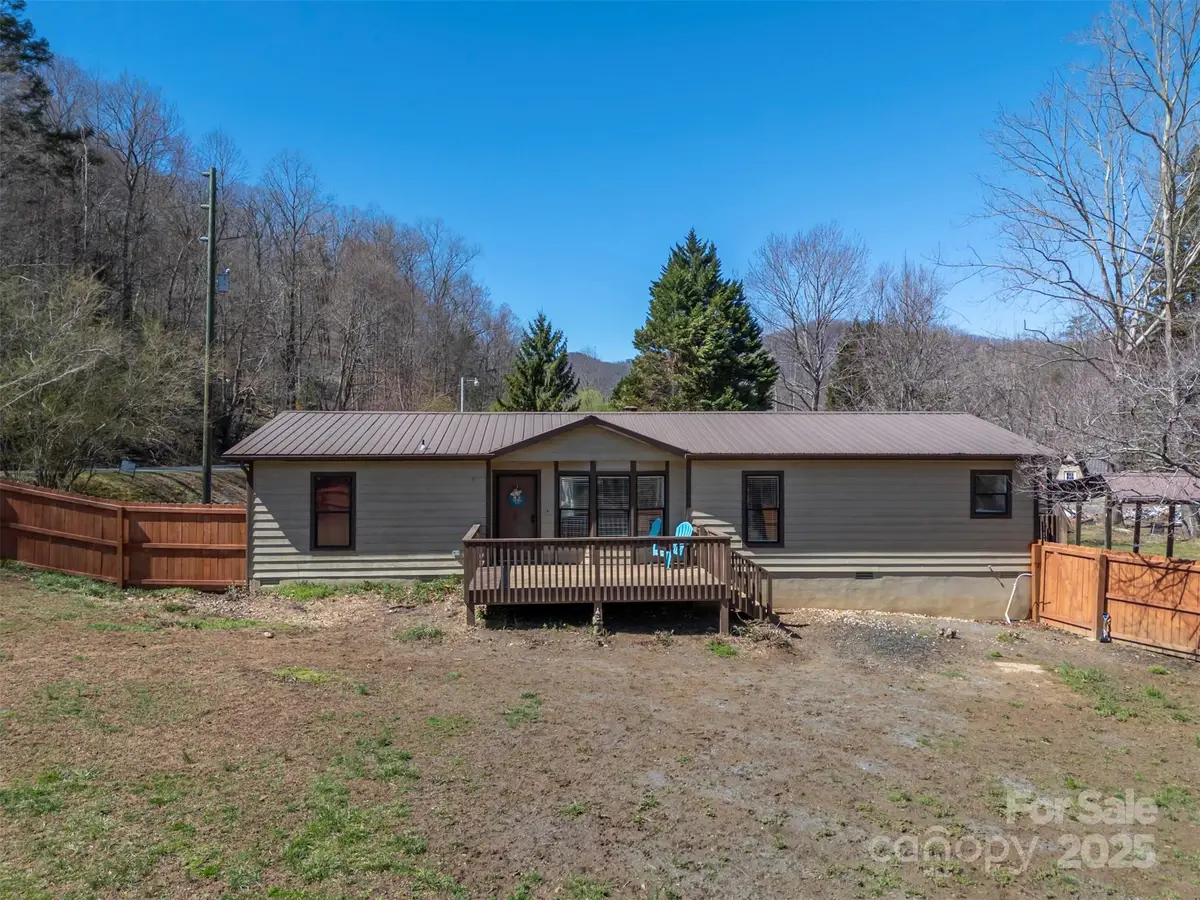 121 Julian Way, Lake Lure, NC 28746 - Image #1