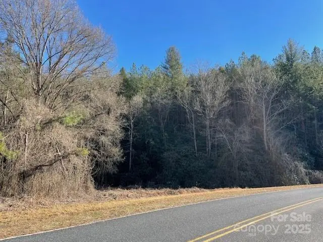 1140 Hidden Valley Road, Taylorsville, NC 28681 - Image #2