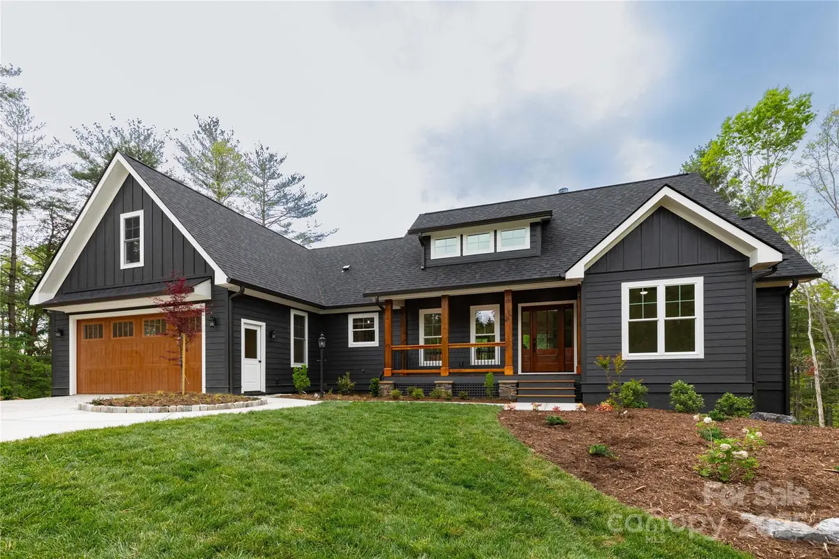 111 Laura Trace, Hendersonville, NC 28792 - Image #1