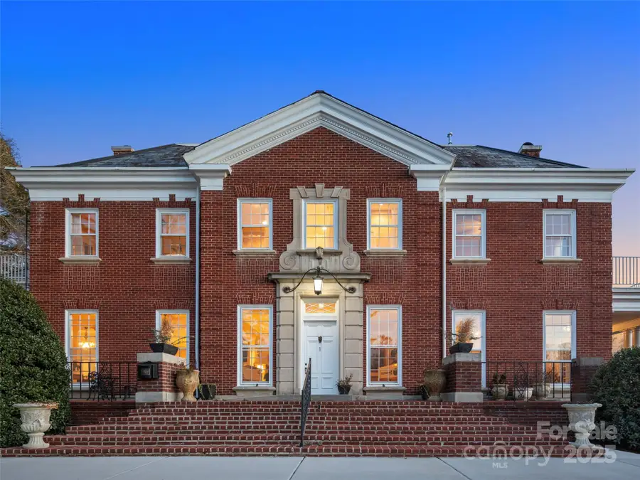 1 Sunset Parkway #Unit A, Asheville, NC 28801 - Image #2