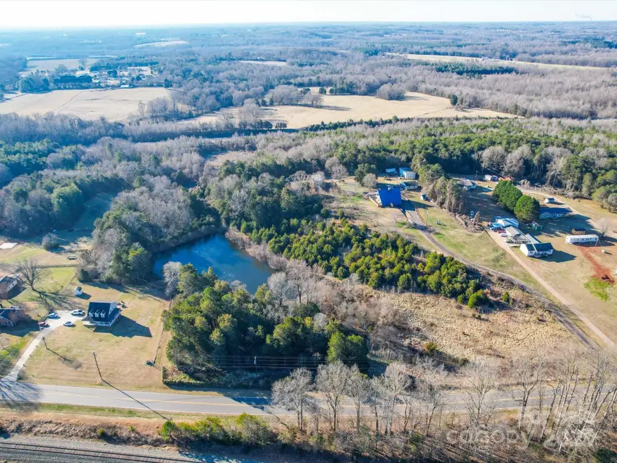 999 Salisbury Highway E #Lot11-16, Statesville, NC 28677 - Image #2