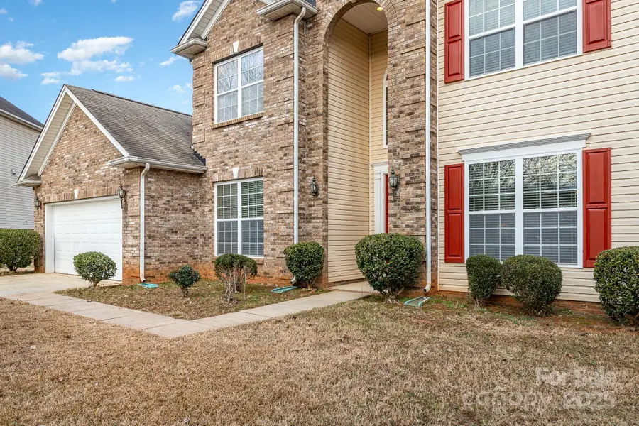 16737 Winston Oaks Court, Charlotte, NC 28213 - Image #3