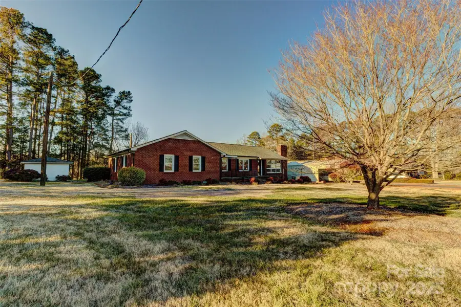211 Roy Eaker Road, Cherryville, NC 28021 - Image #2